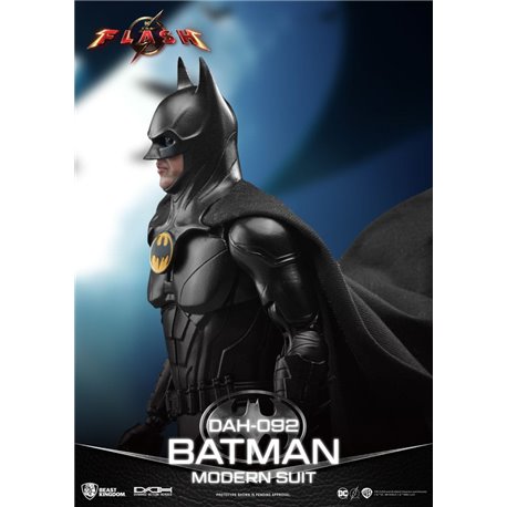 The Flash Dynamic 8ction Heroes Action Figure 1/9 Batman Modern Suit 24 cm (przedsprzedaż)