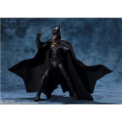 The Flash S.H. Figuarts Action Figure Batman 15 cm (przedsprzedaż)