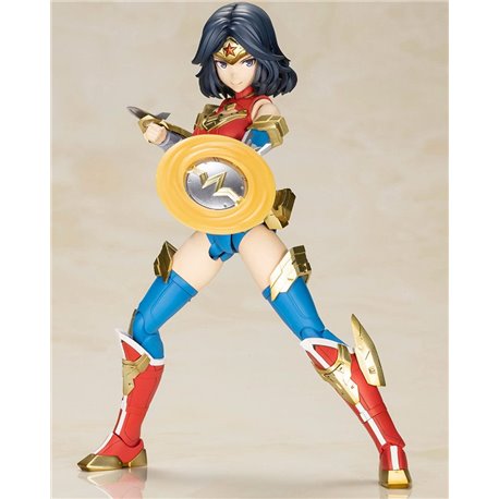 DC Comics Cross Frame Girl Plastic Model Kit Wonder Woman Humikane Shimada Ver. 16 cm (przedsprzedaż)