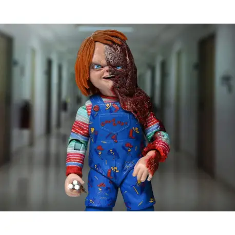 Child´s Play Action Figure Chucky (TV Series) Ultimate Chucky 18 cm (przedsprzedaż)