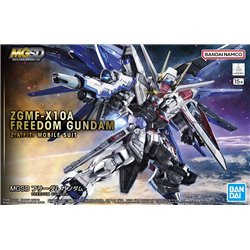 SD Master Grade Freedom Gundam
