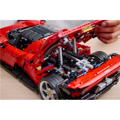 LEGO Technic 42143 Ferrari Daytona SP3