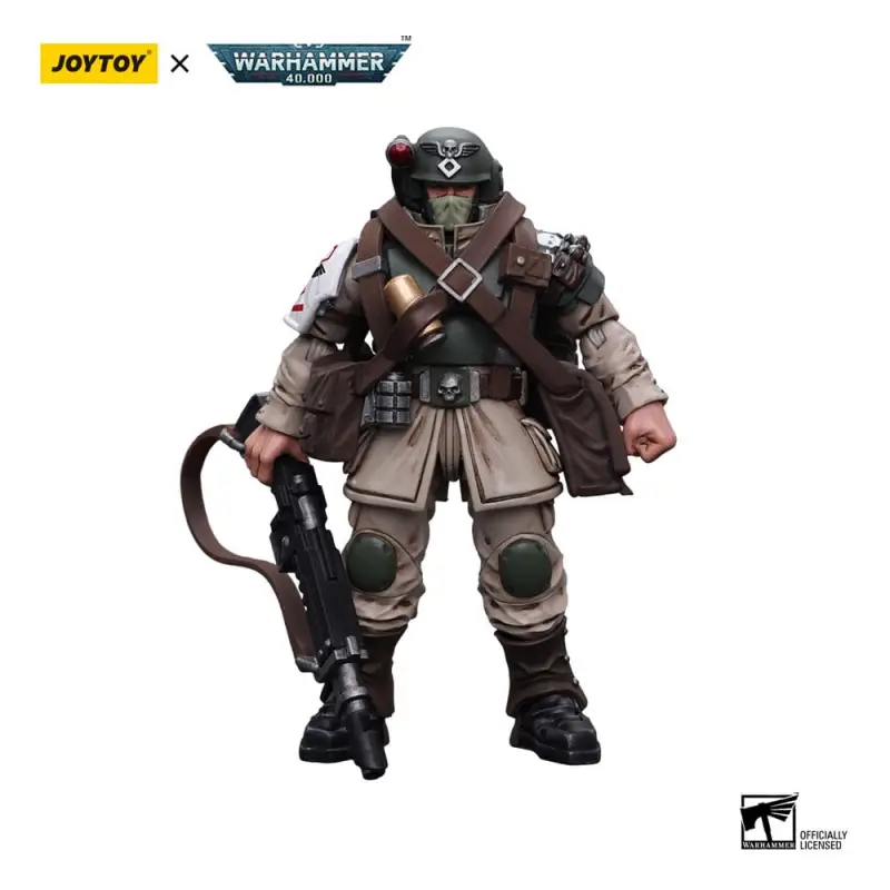 Warhammer 40k Action Figure 1/18 Astra Militarum Cadian Command Squad Veteran with Medi-pack 12 cm (przedsprzedaż)