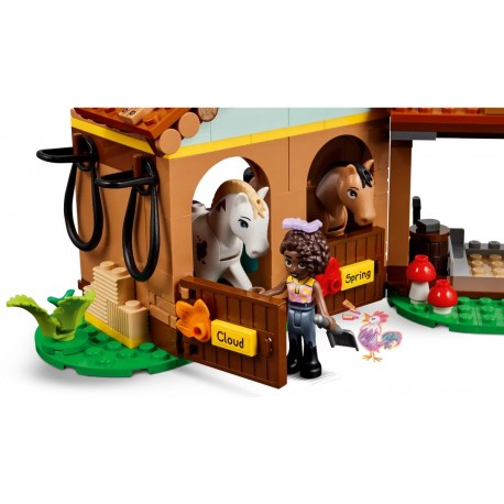 LEGO Friends 41745 Stajnia Autumn