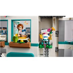 LEGO Friends 42621 Szpital w mieście Heartlake