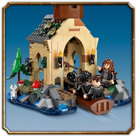 LEGO Harry Potter 76426 Przystań z Łodziami (przedsprzedaż)