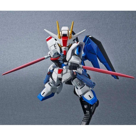 SD Gundam Cross Silhouette Freedom Gundam