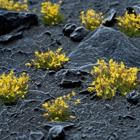 GamersGrass Yellow Flowers