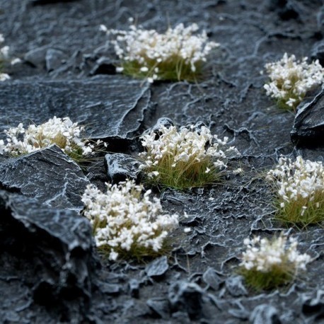 GamersGrass White Flowers