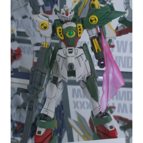 HGBF 1/144 Wing Gundam Fenice