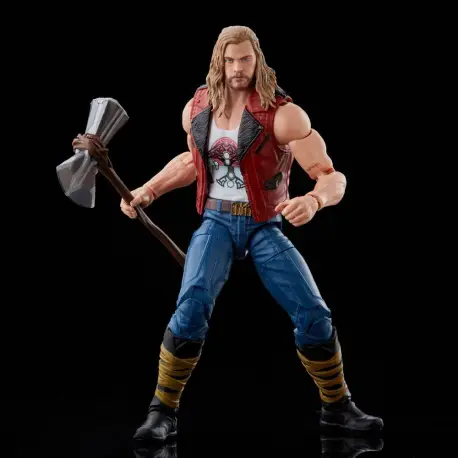 Figurka Legends Series Thor: Love and Thunder Ravager Thor