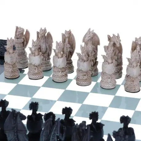 Dragon Chess Set 43cm (Nemesis Now)